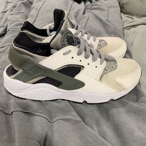 Nike huraches
